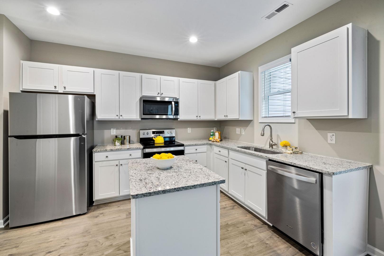 31 Stewarts Knob Drive