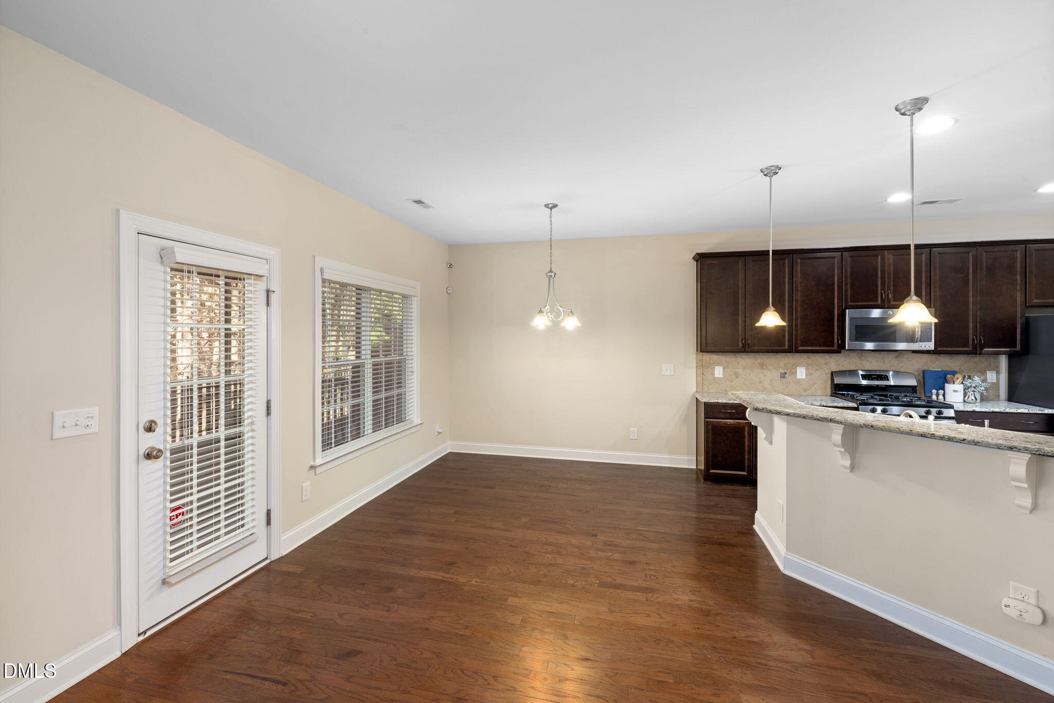 108 Lady'S Mantle Lane