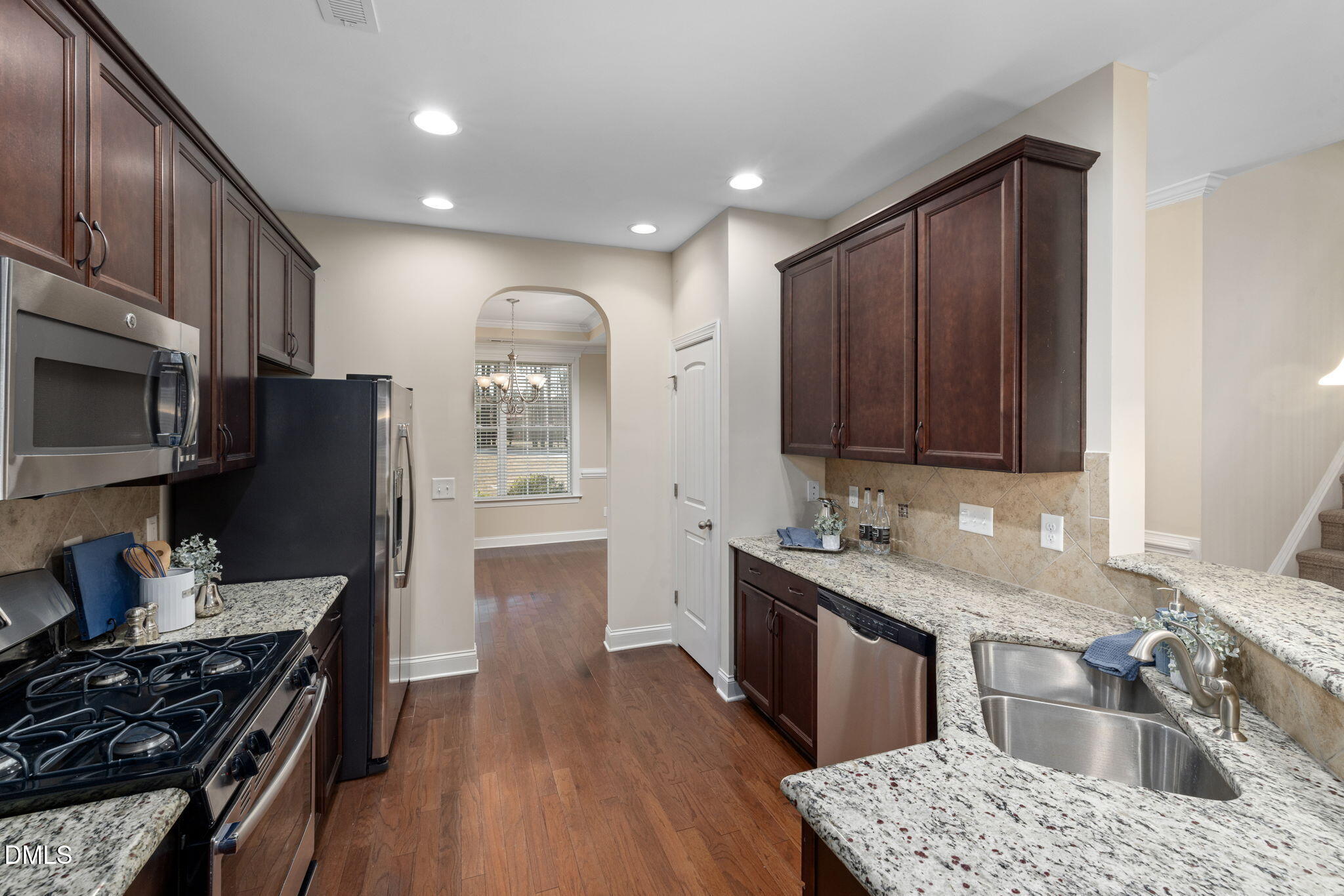 108 Lady'S Mantle Lane