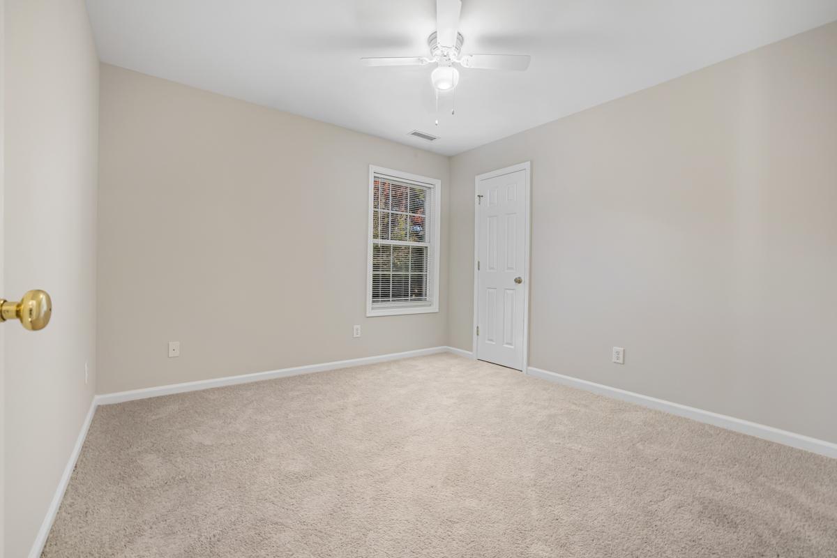 242 Inkster Cove
