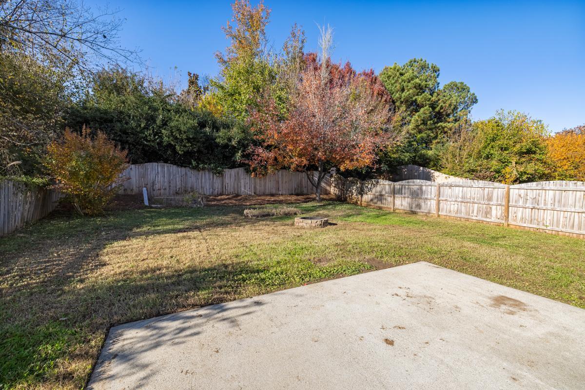 242 Inkster Cove
