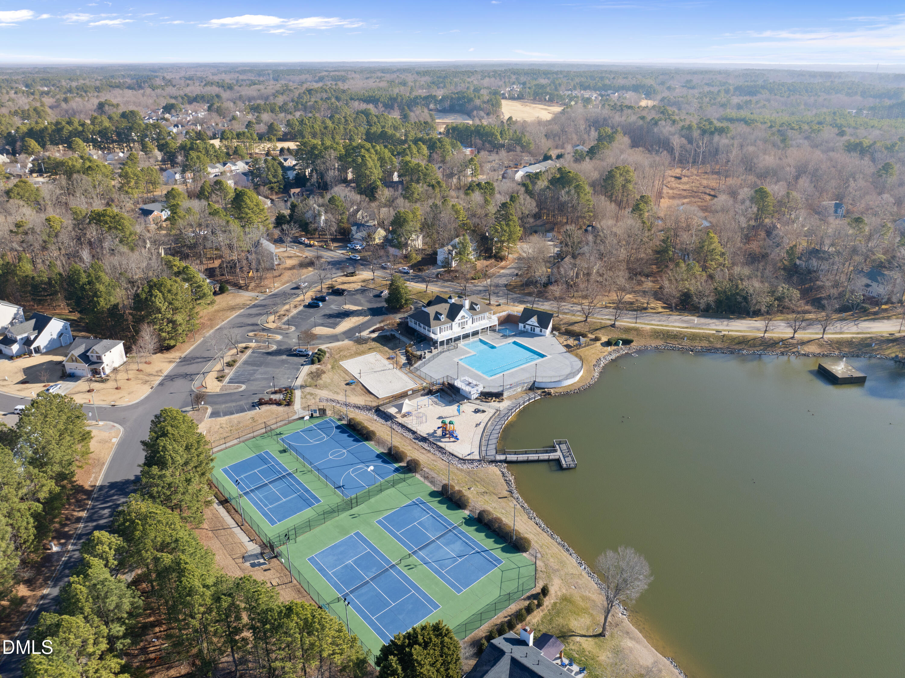 615 Southshore Parkway