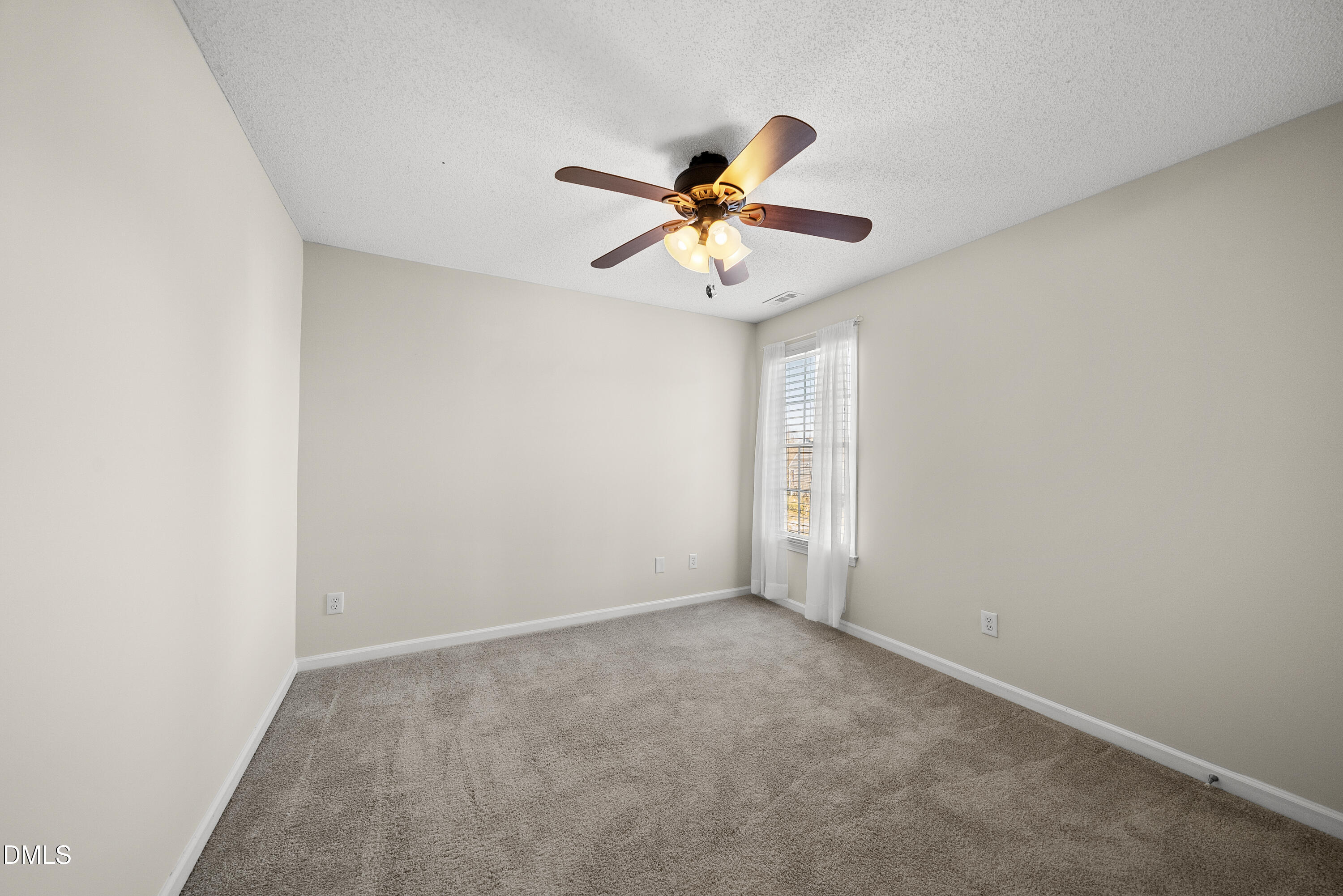 615 Southshore Parkway