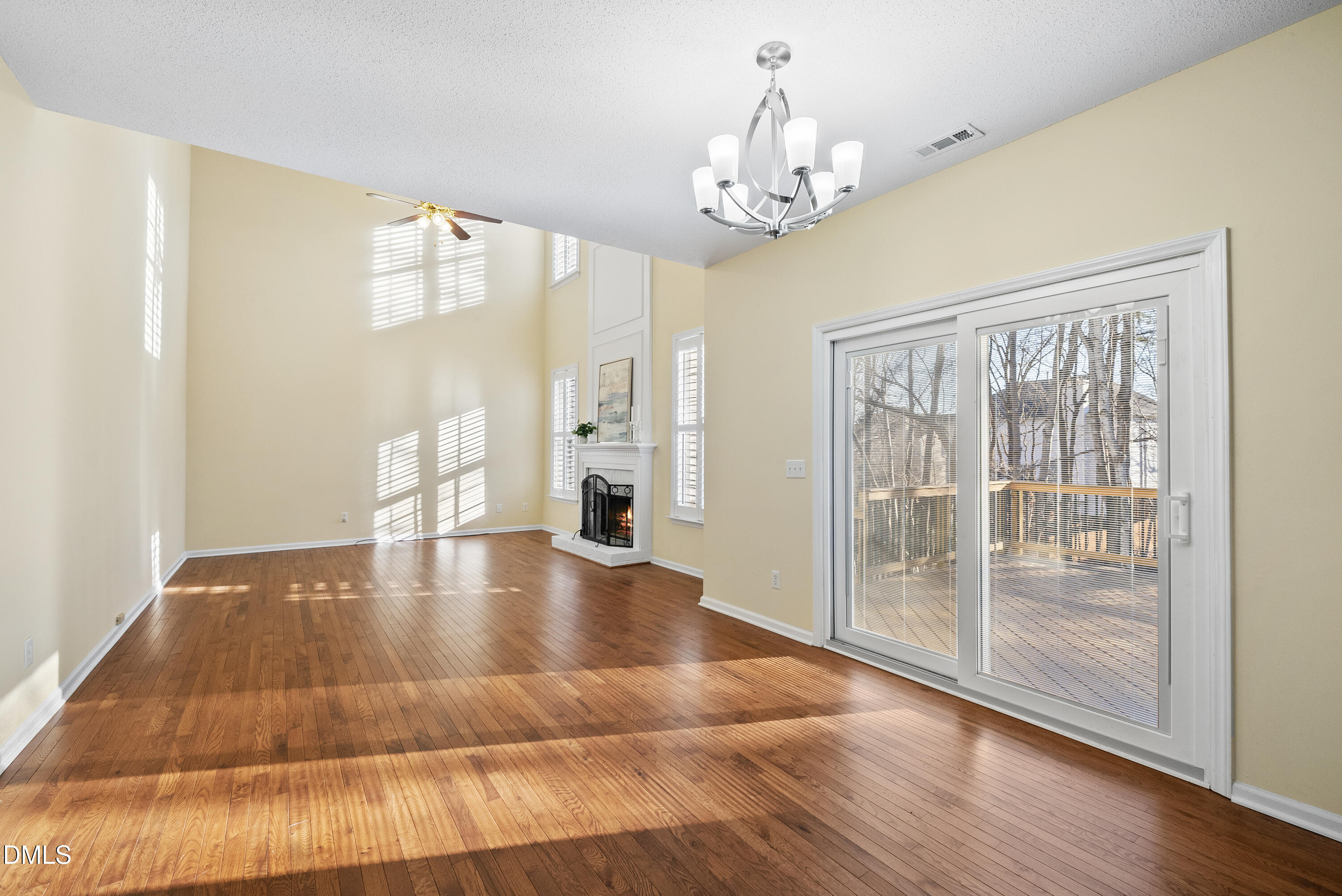 615 Southshore Parkway