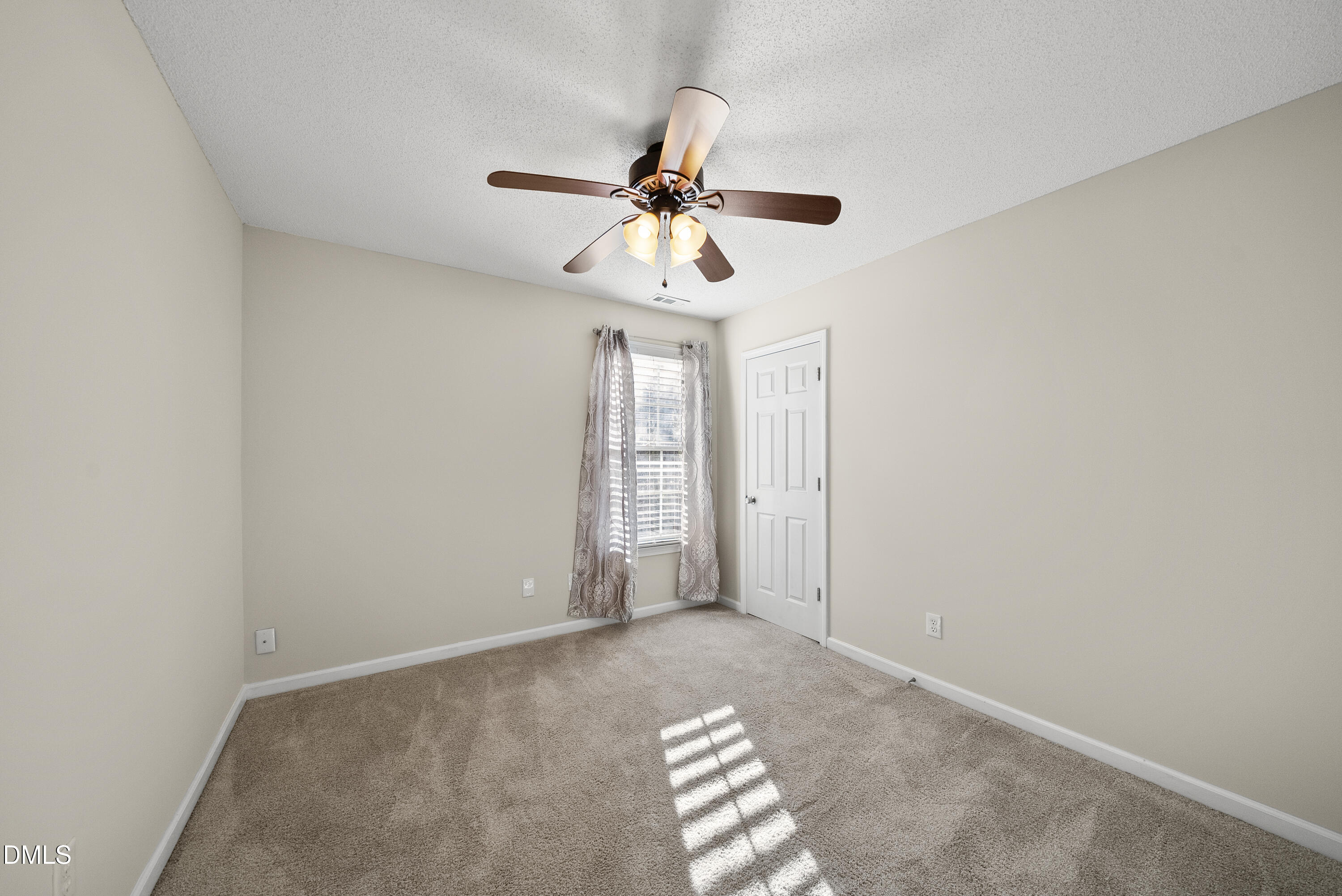 615 Southshore Parkway