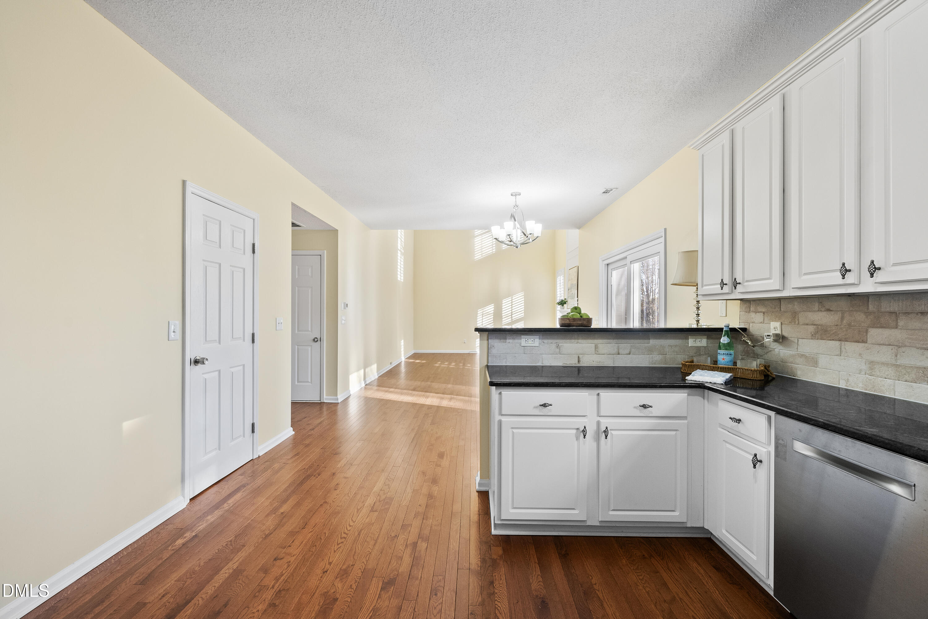615 Southshore Parkway