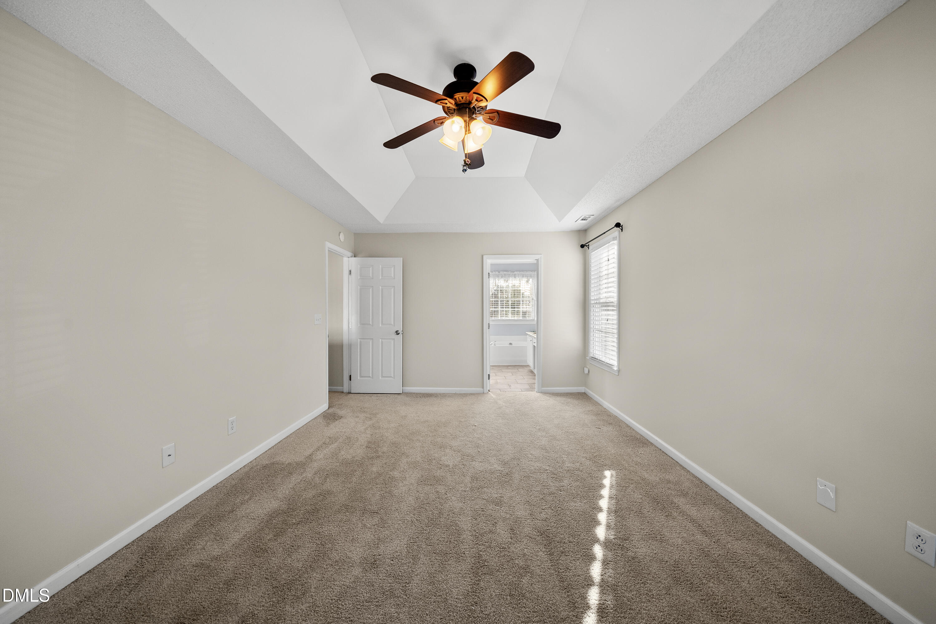 615 Southshore Parkway