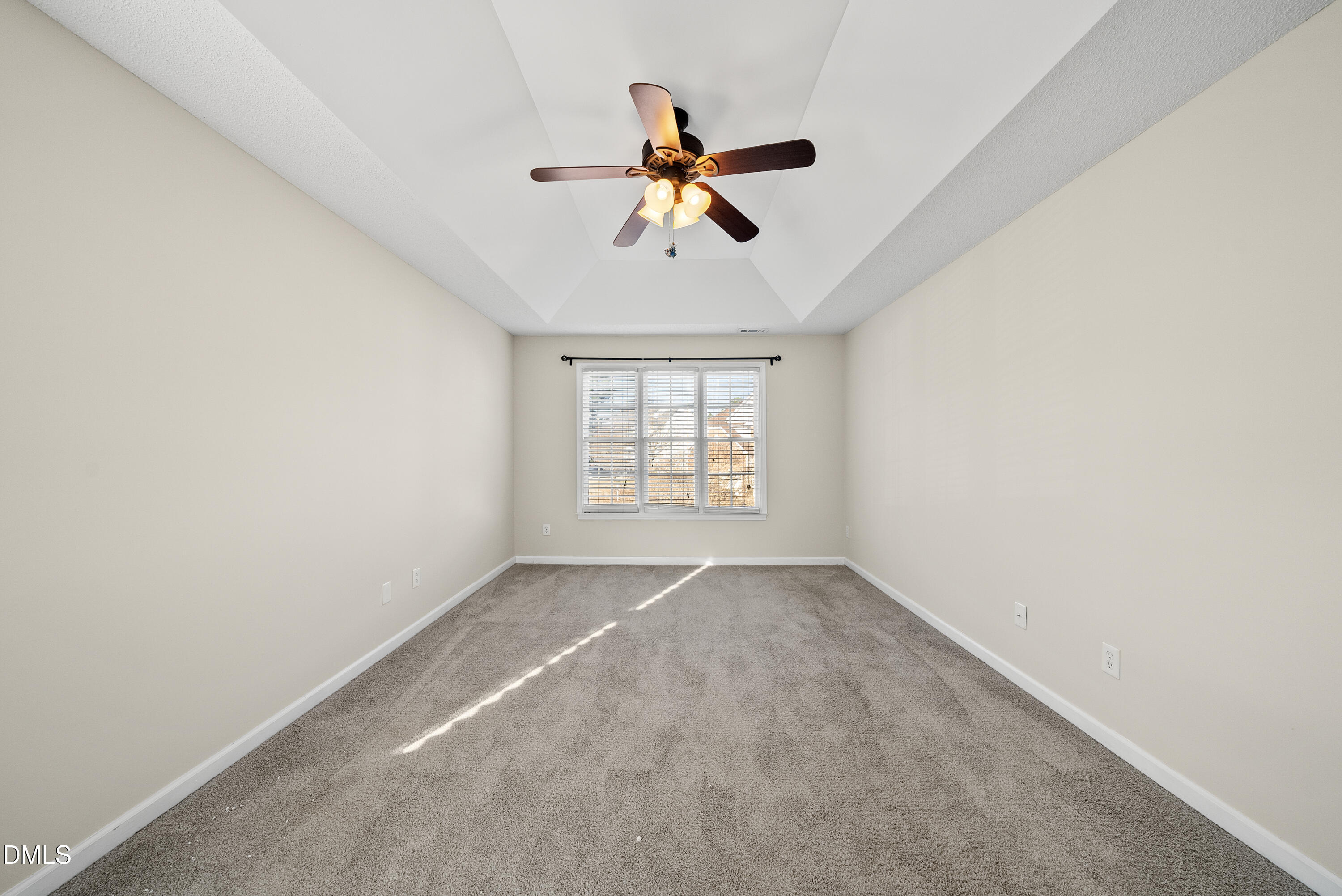 615 Southshore Parkway