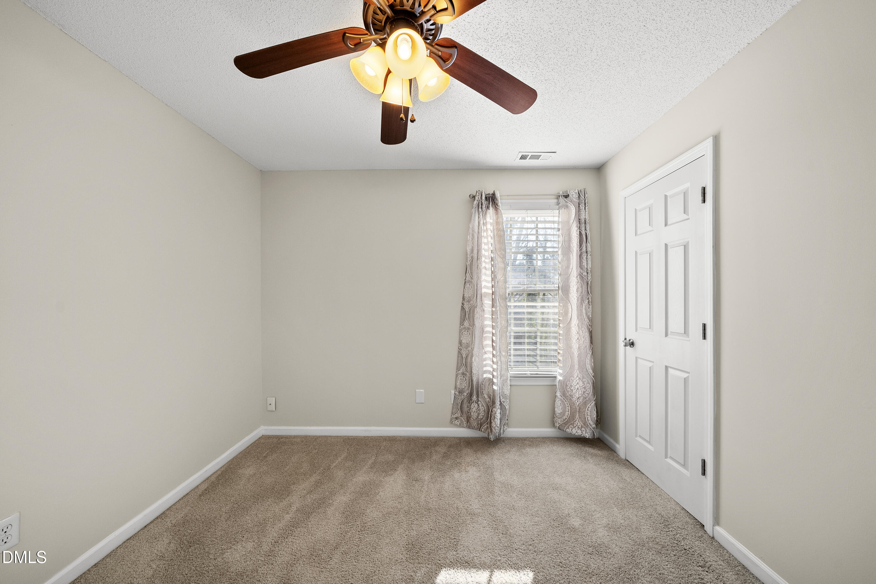615 Southshore Parkway