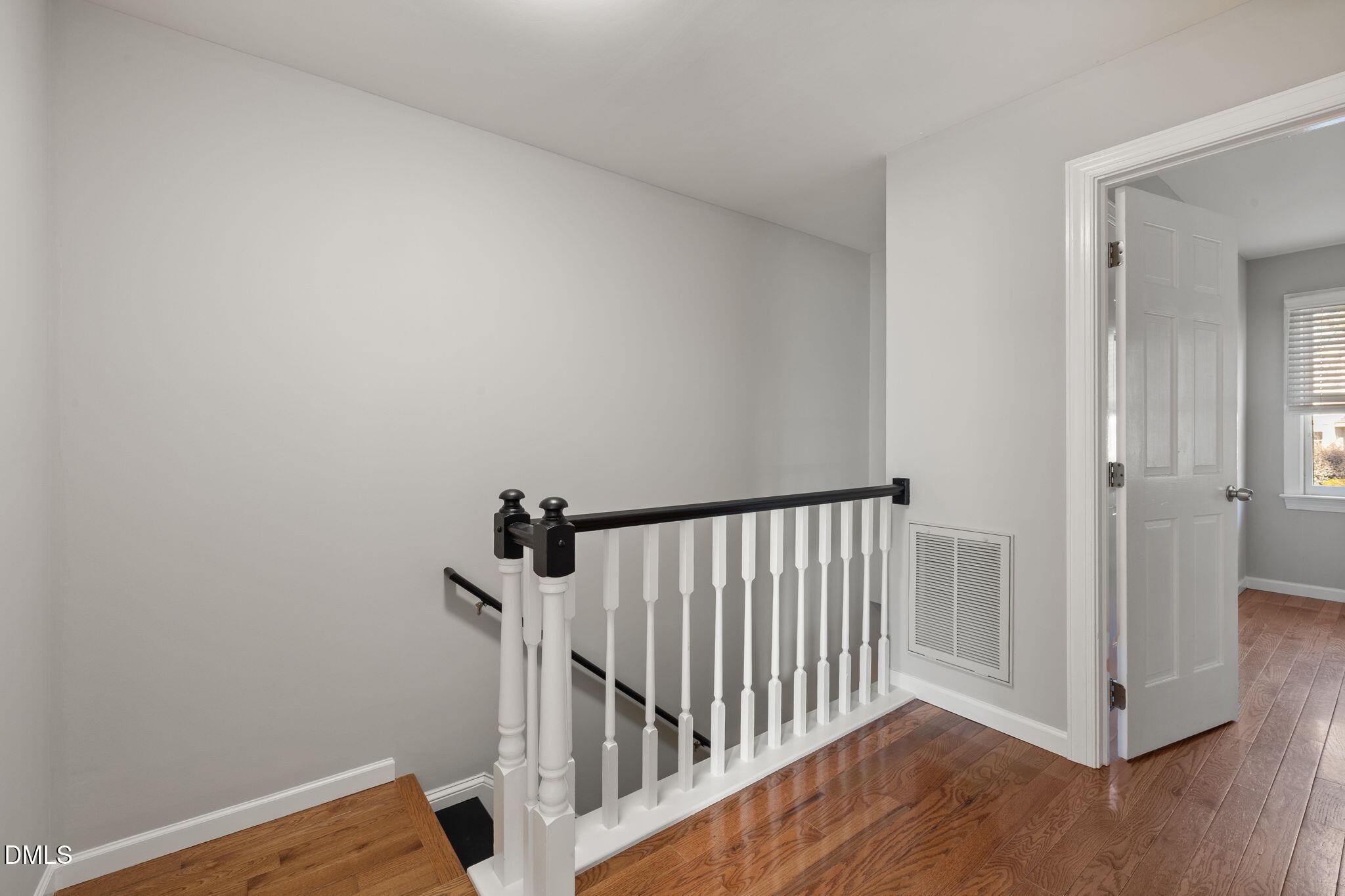 111 Strass Court