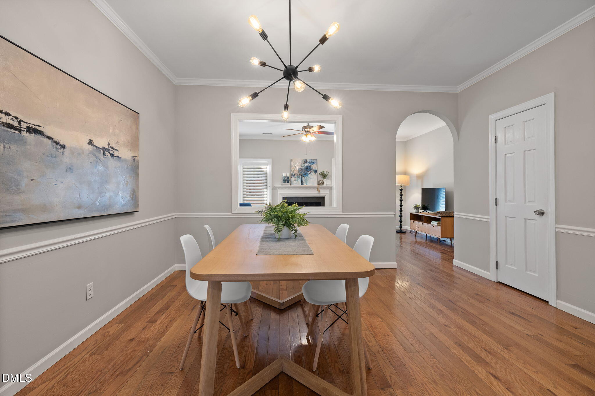 111 Strass Court