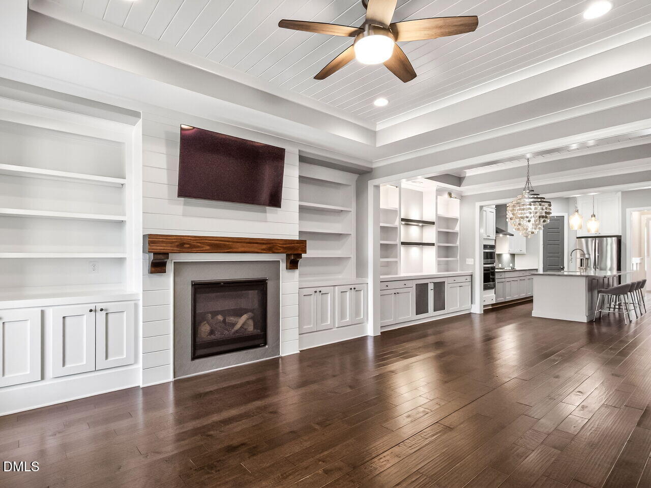 111 Glenpark Place