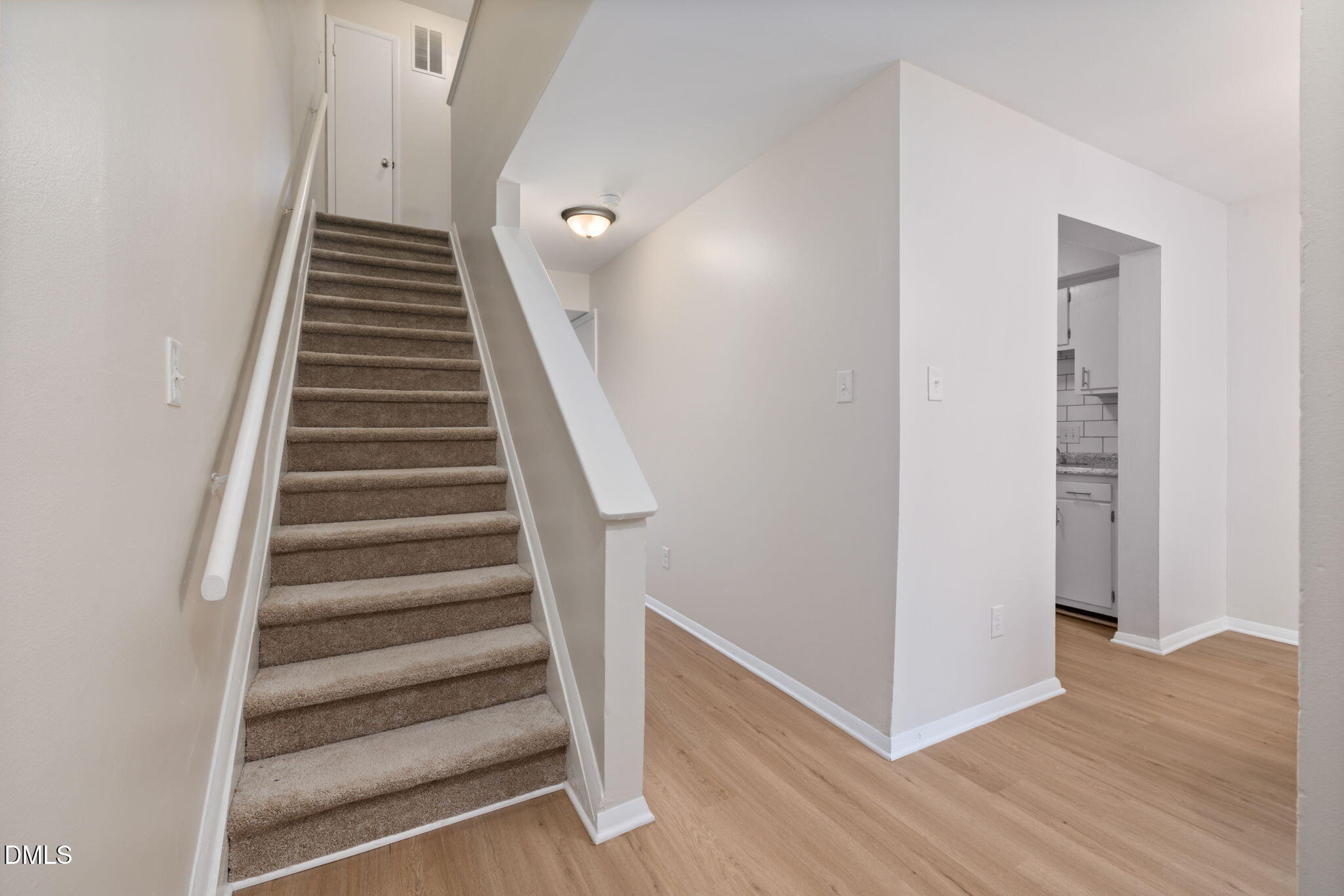 1279 Teakwood Place