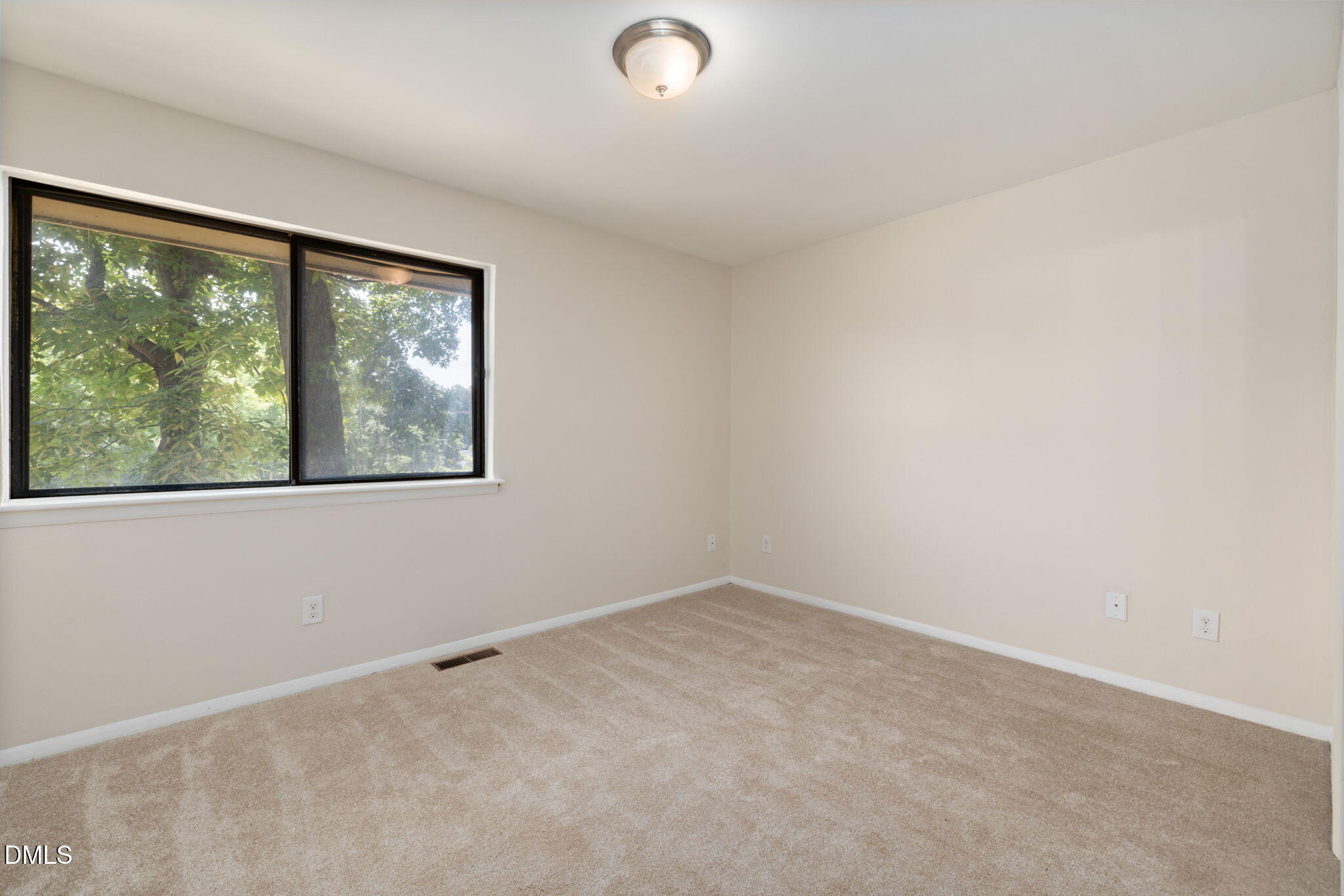 1279 Teakwood Place
