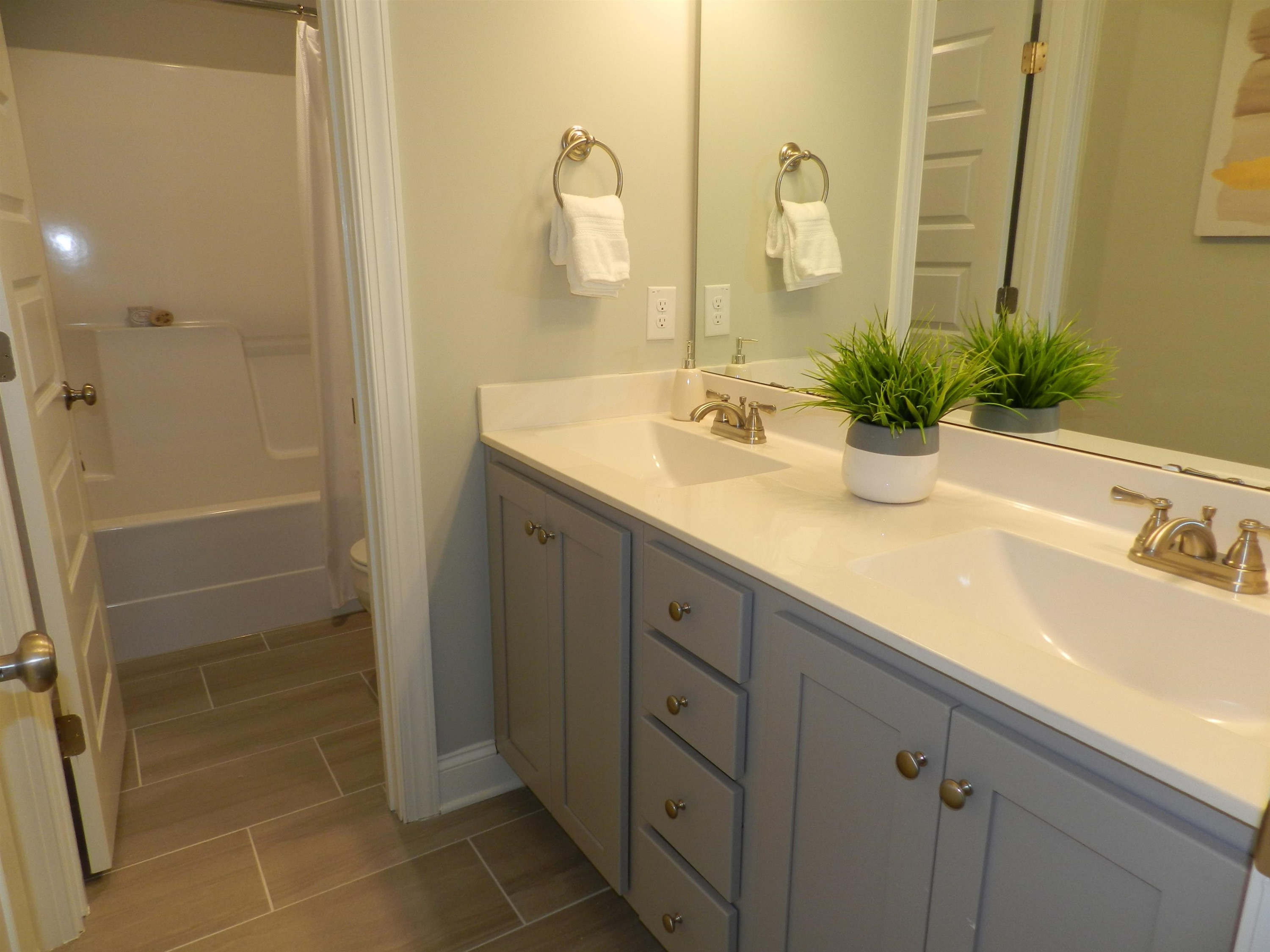 157 Chinquapin Court