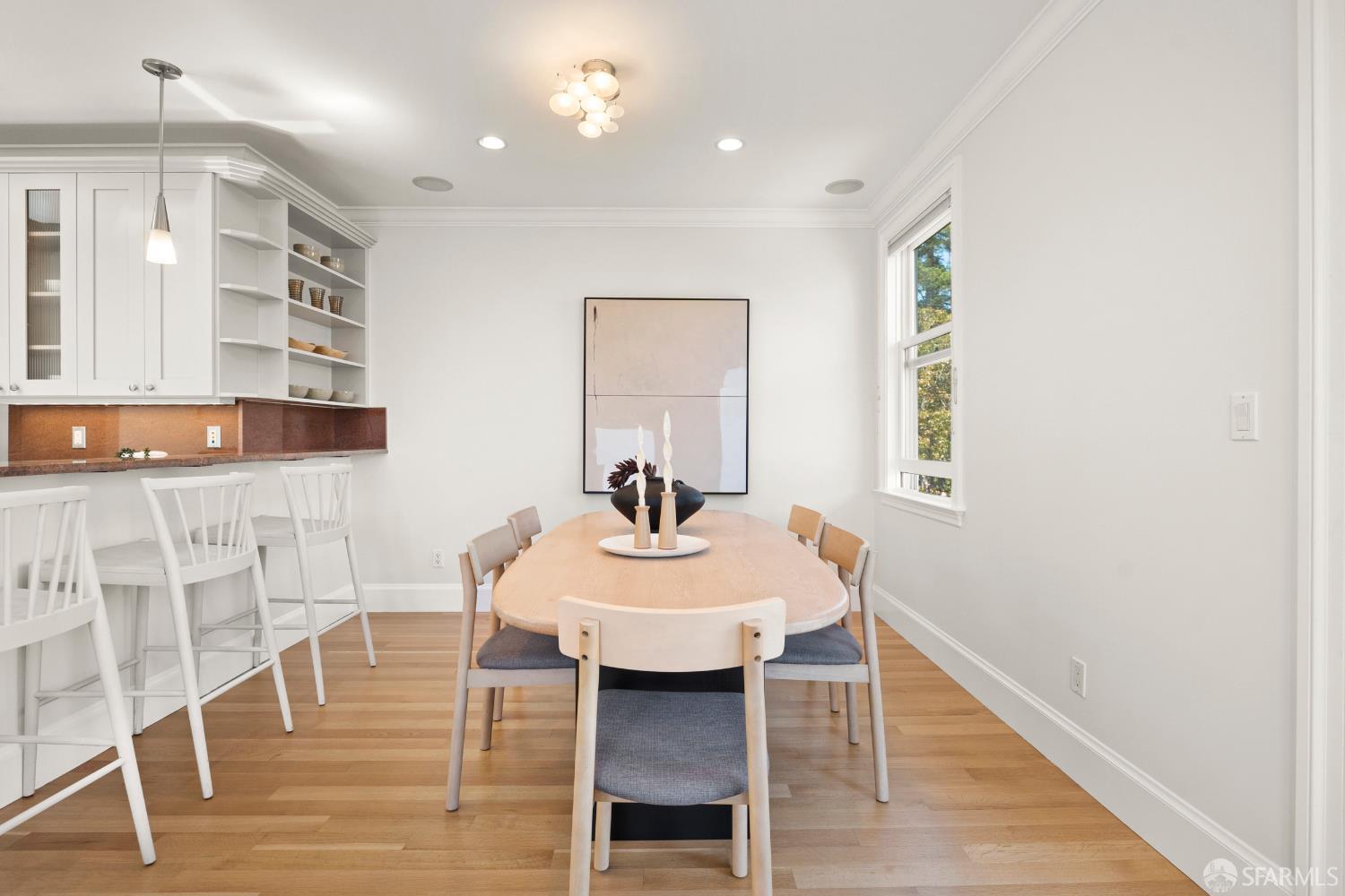 879 Hampshire Street