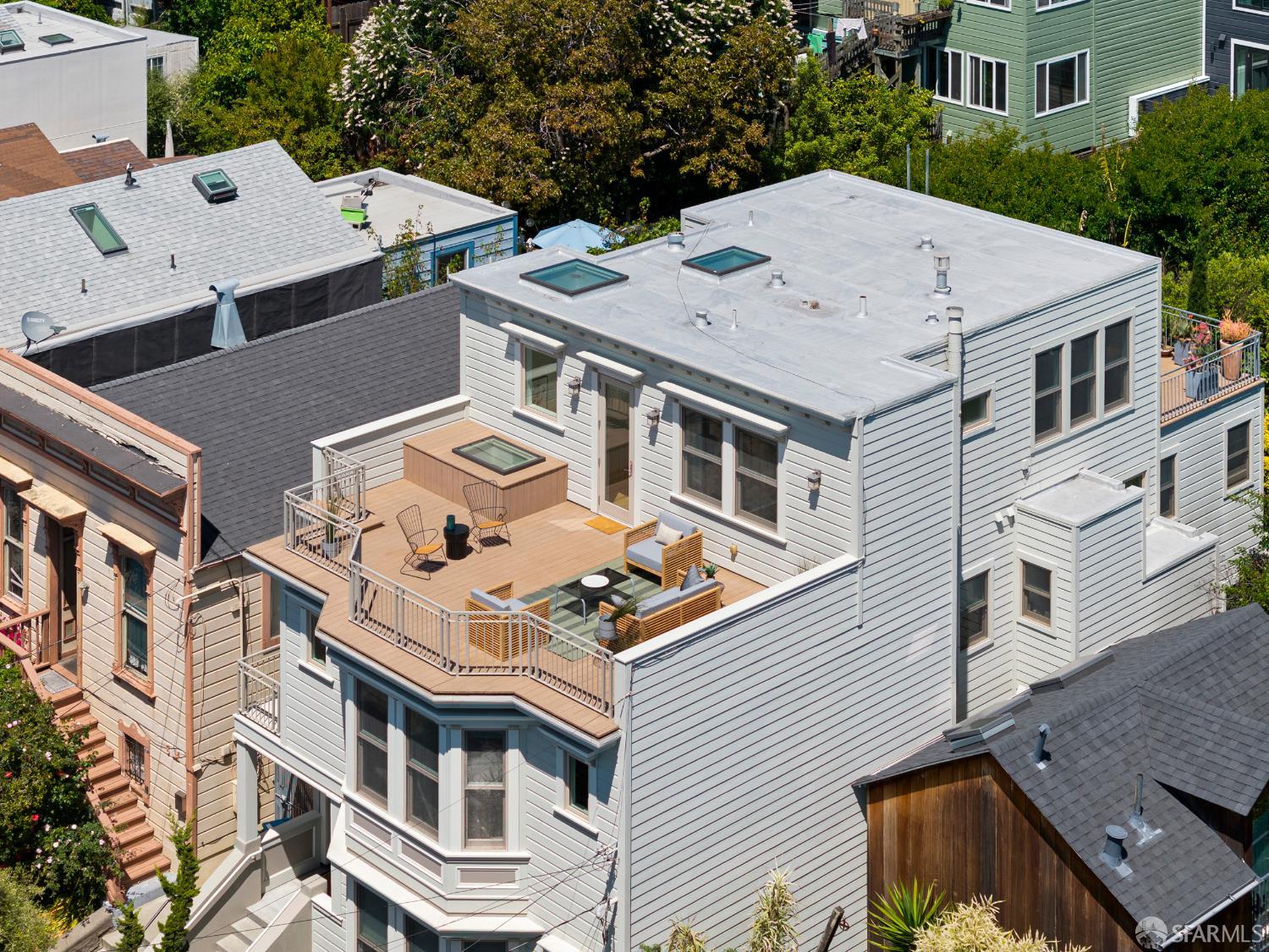 879 Hampshire Street