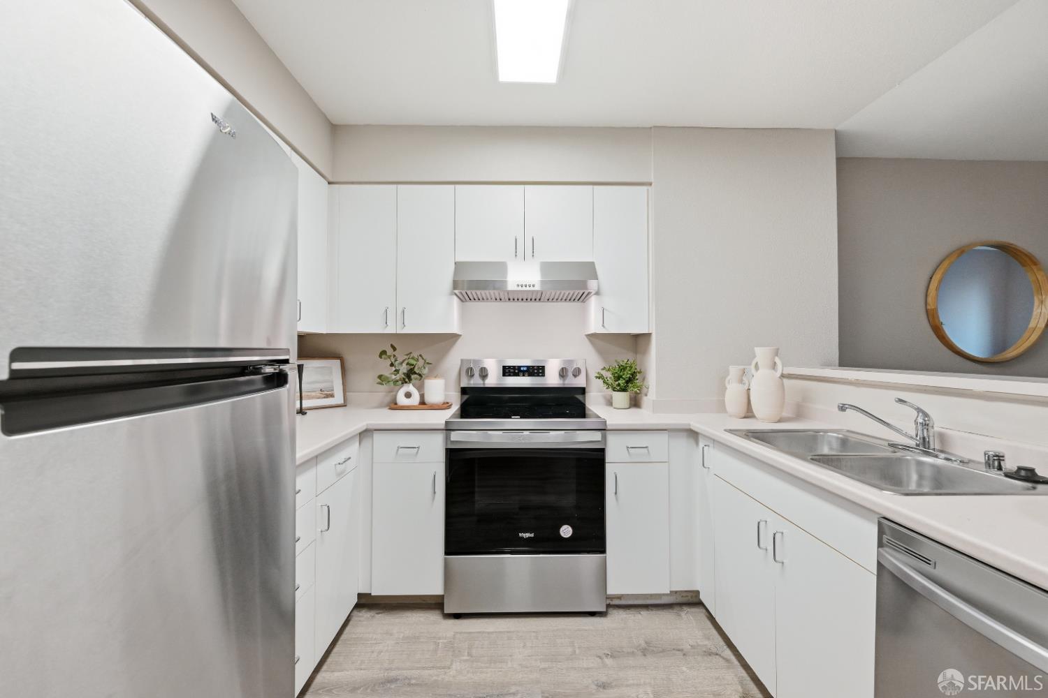 8300 Oceanview Terrace # 114