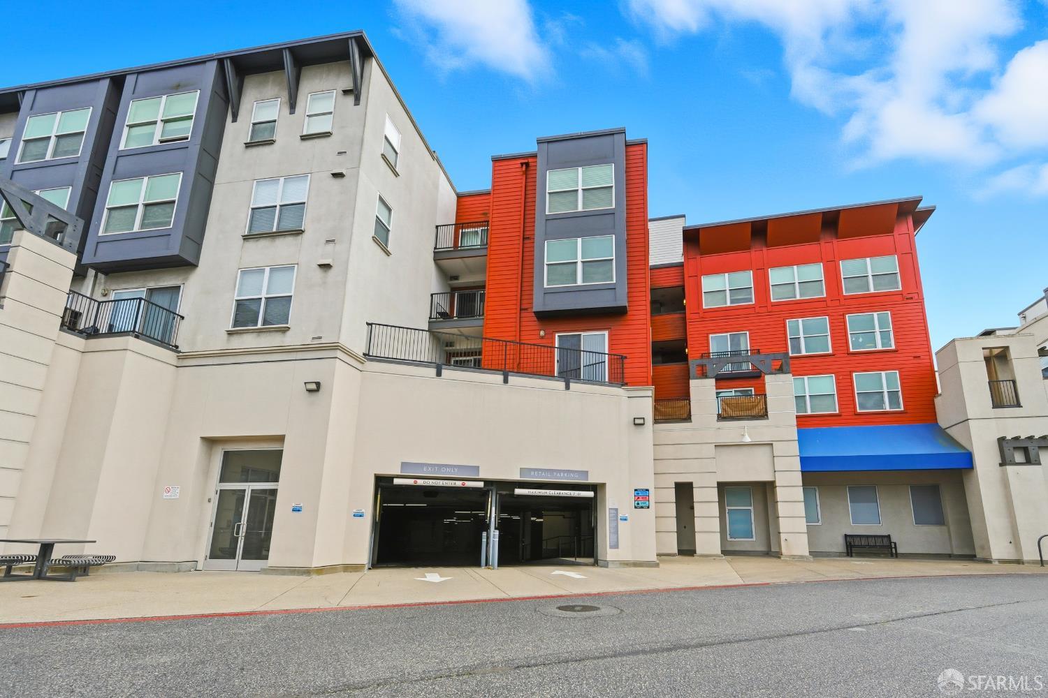 8300 Oceanview Terrace # 114