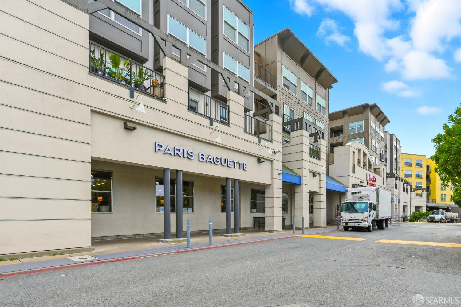 8300 Oceanview Terrace # 114