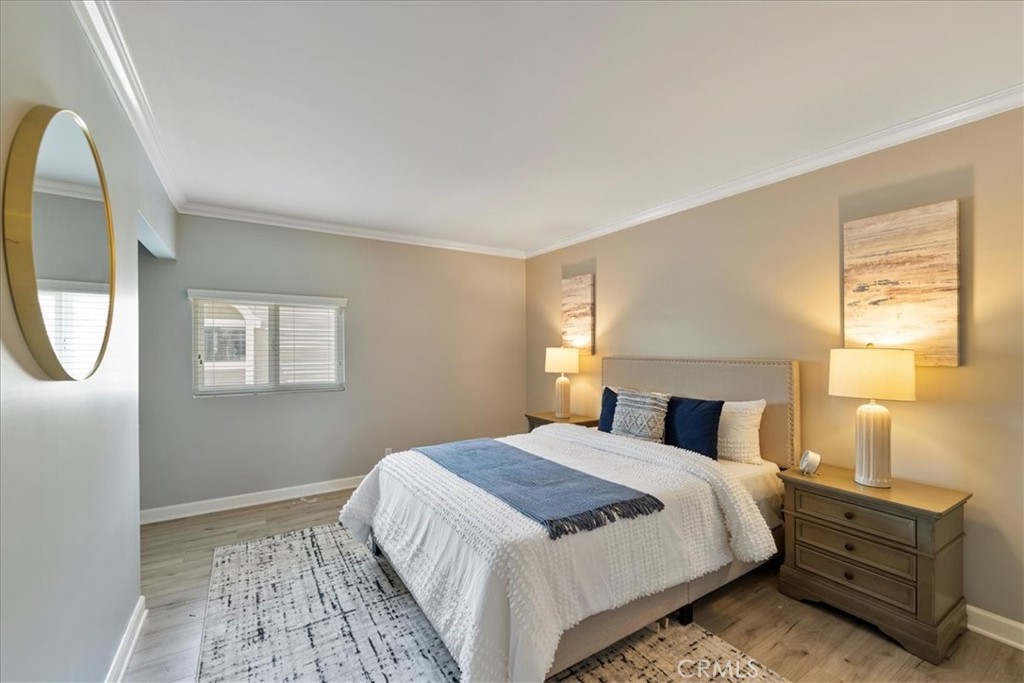 866 Sierra Madre Villa Avenue 7