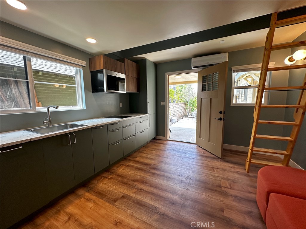 448 Linwood Avenue 1