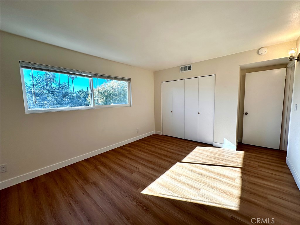 120 S Sierra Madre 204