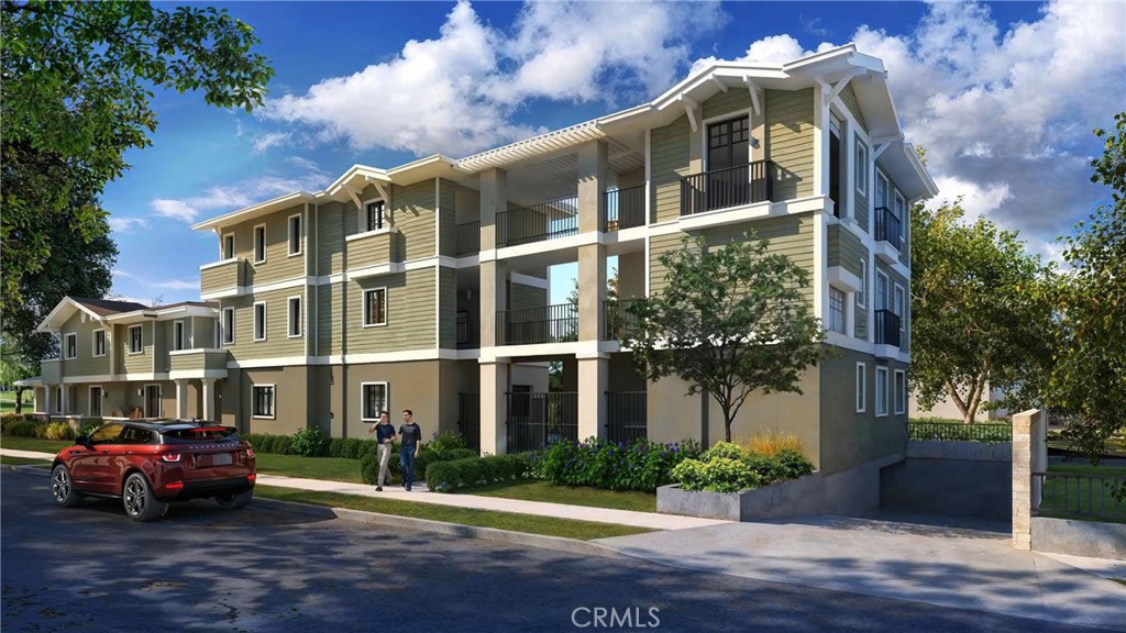 398 N Holliston Avenue