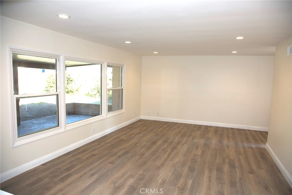 3779 Sycamore Street