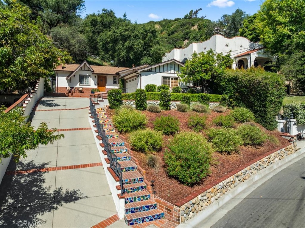 431 Highland