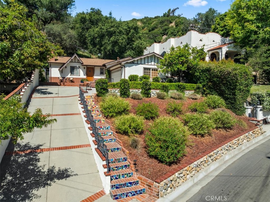 431 Highland