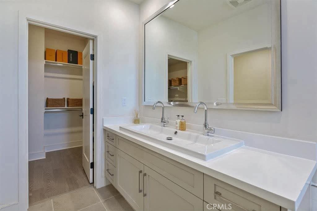 820 Mission Street 103