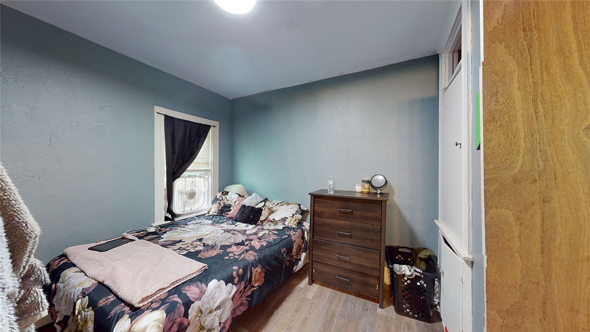 87 What Cheer Avenue