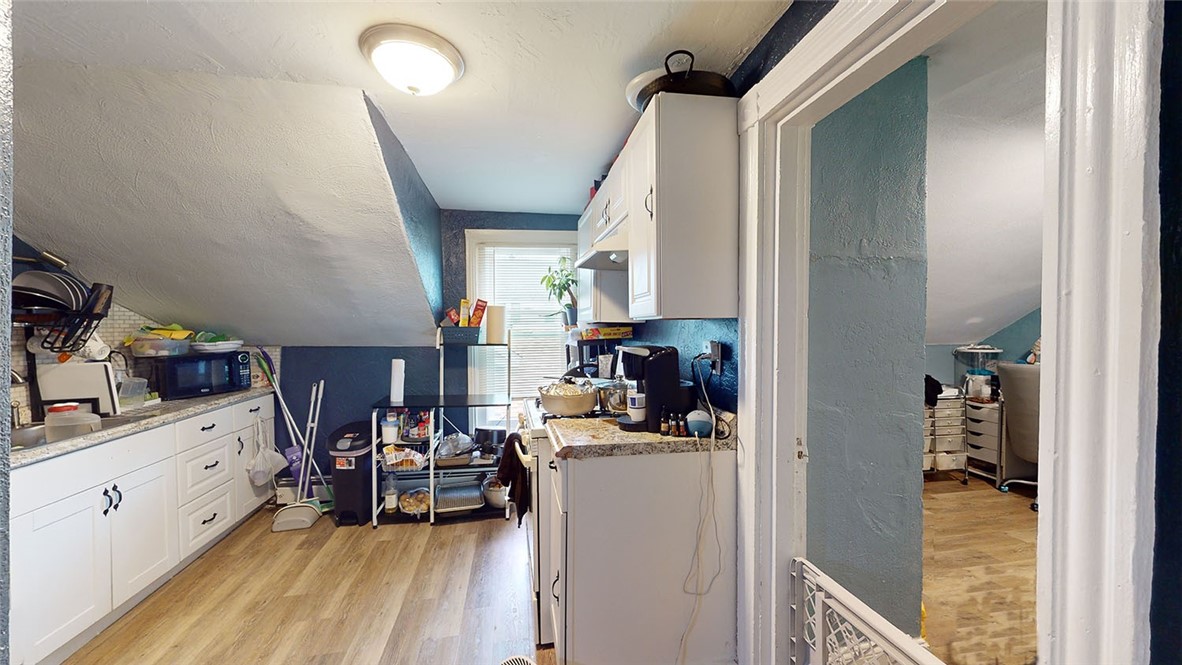 87 What Cheer Avenue