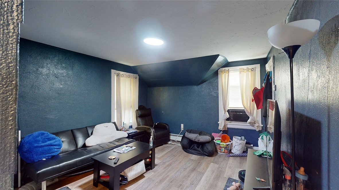 87 What Cheer Avenue