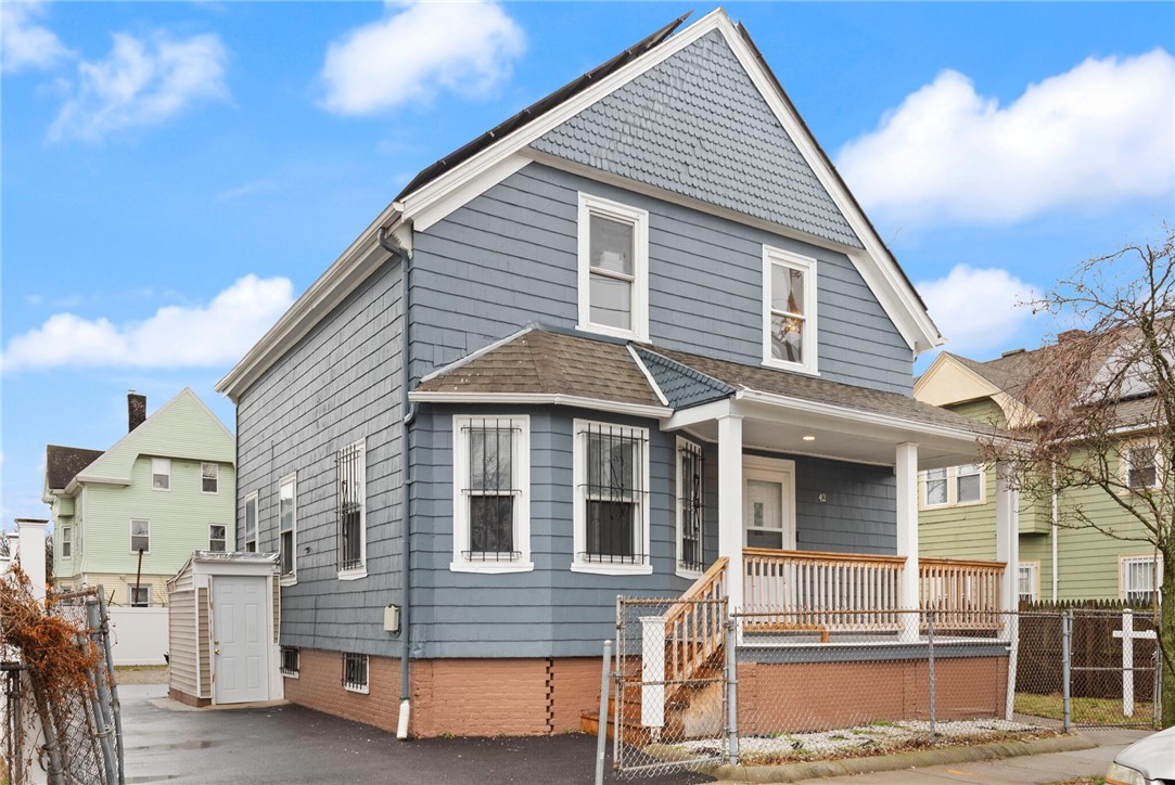 42 Corinth Street