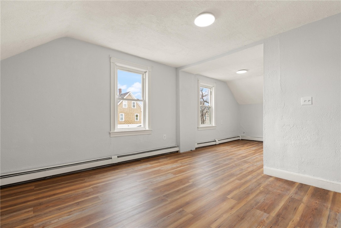42 Corinth Street