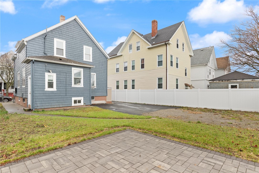 42 Corinth Street
