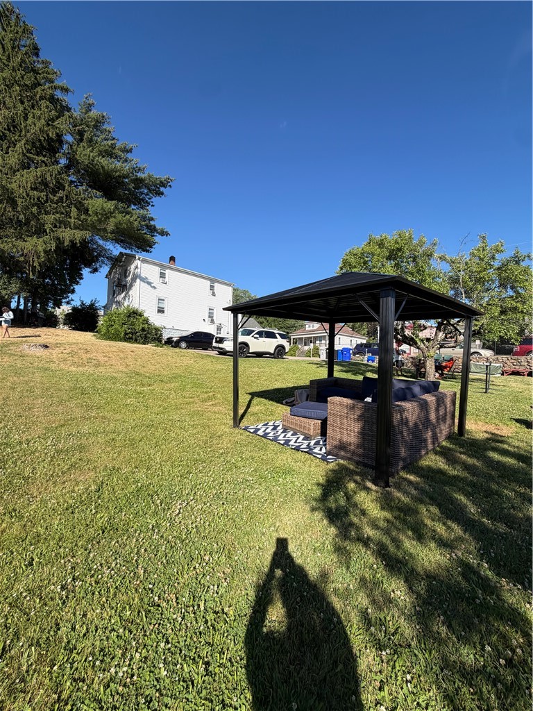 1475 Plainfield Pike