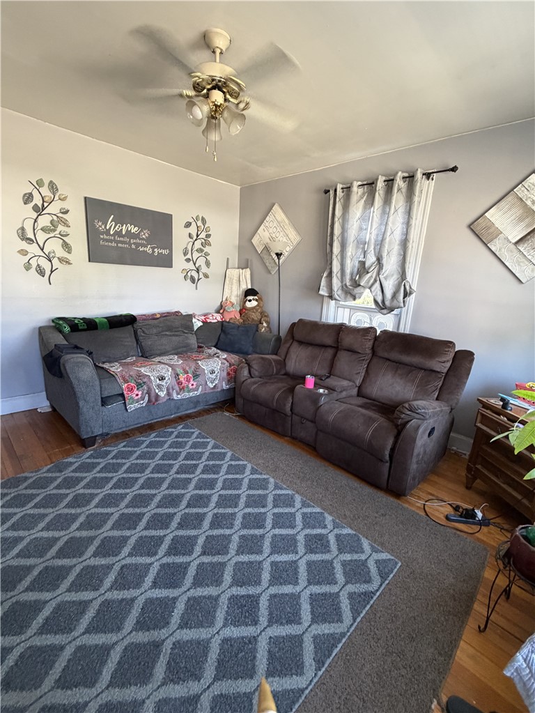 1475 Plainfield Pike