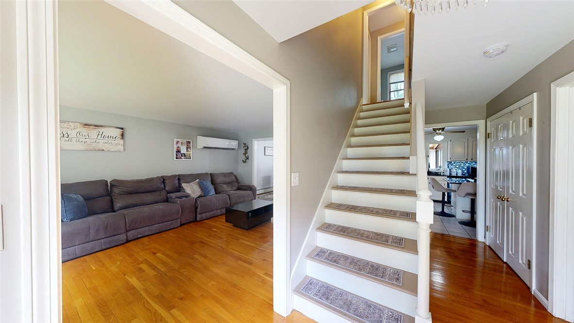 865 Steere Farm Road
