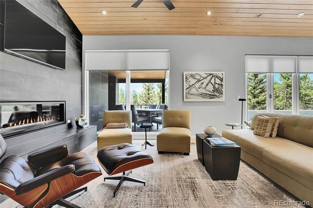 28128 Juniper Drive