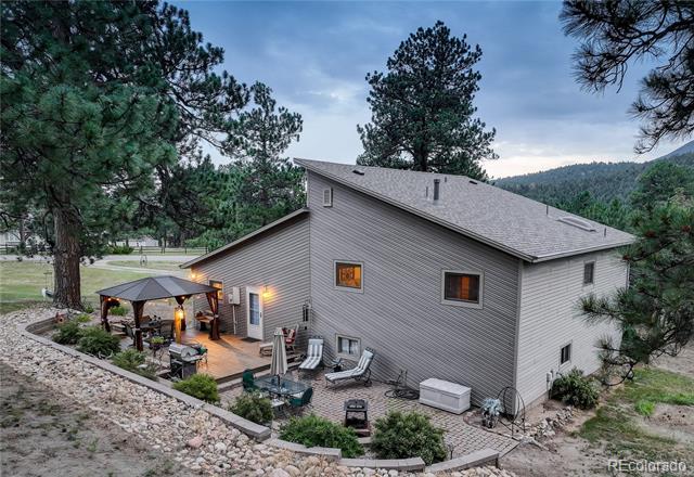 7033 Silverhorn Drive