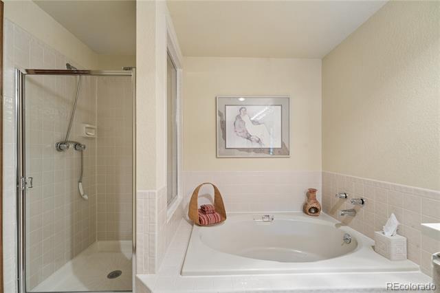 752 Ridgeside Drive