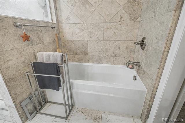 5807 W 81st Place