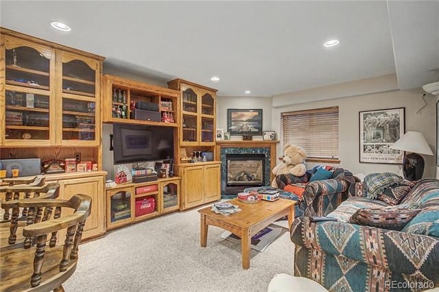 5807 W 81st Place