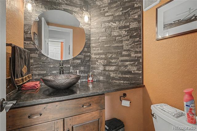 5807 W 81st Place