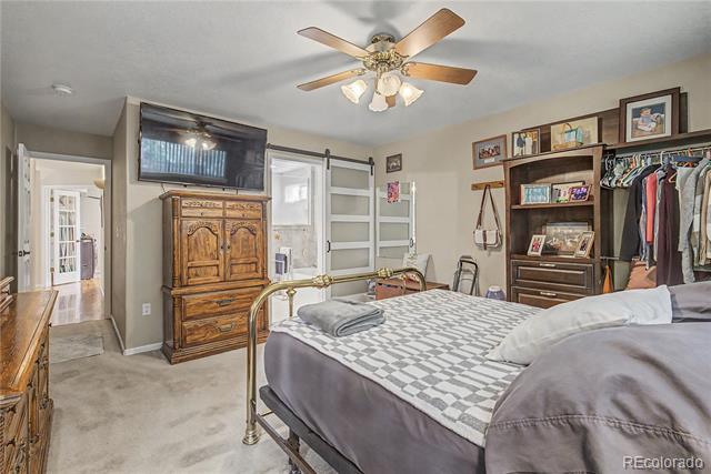 5807 W 81st Place