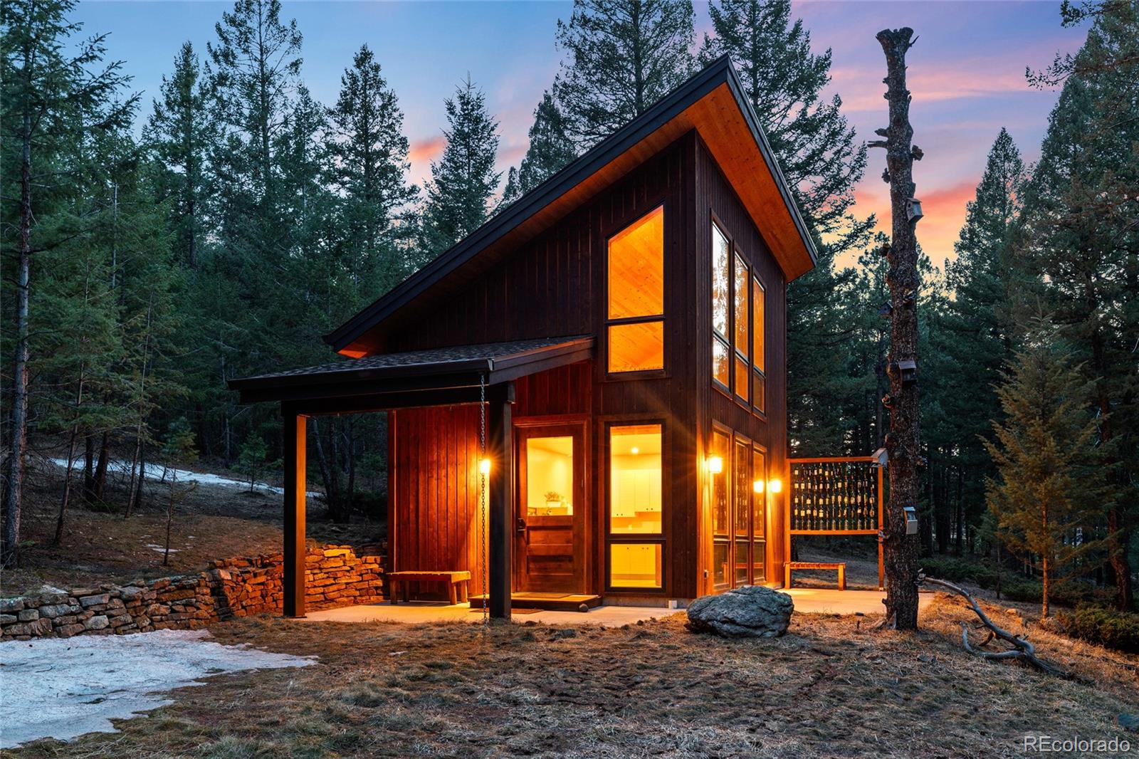 5976 Stone Creek Drive