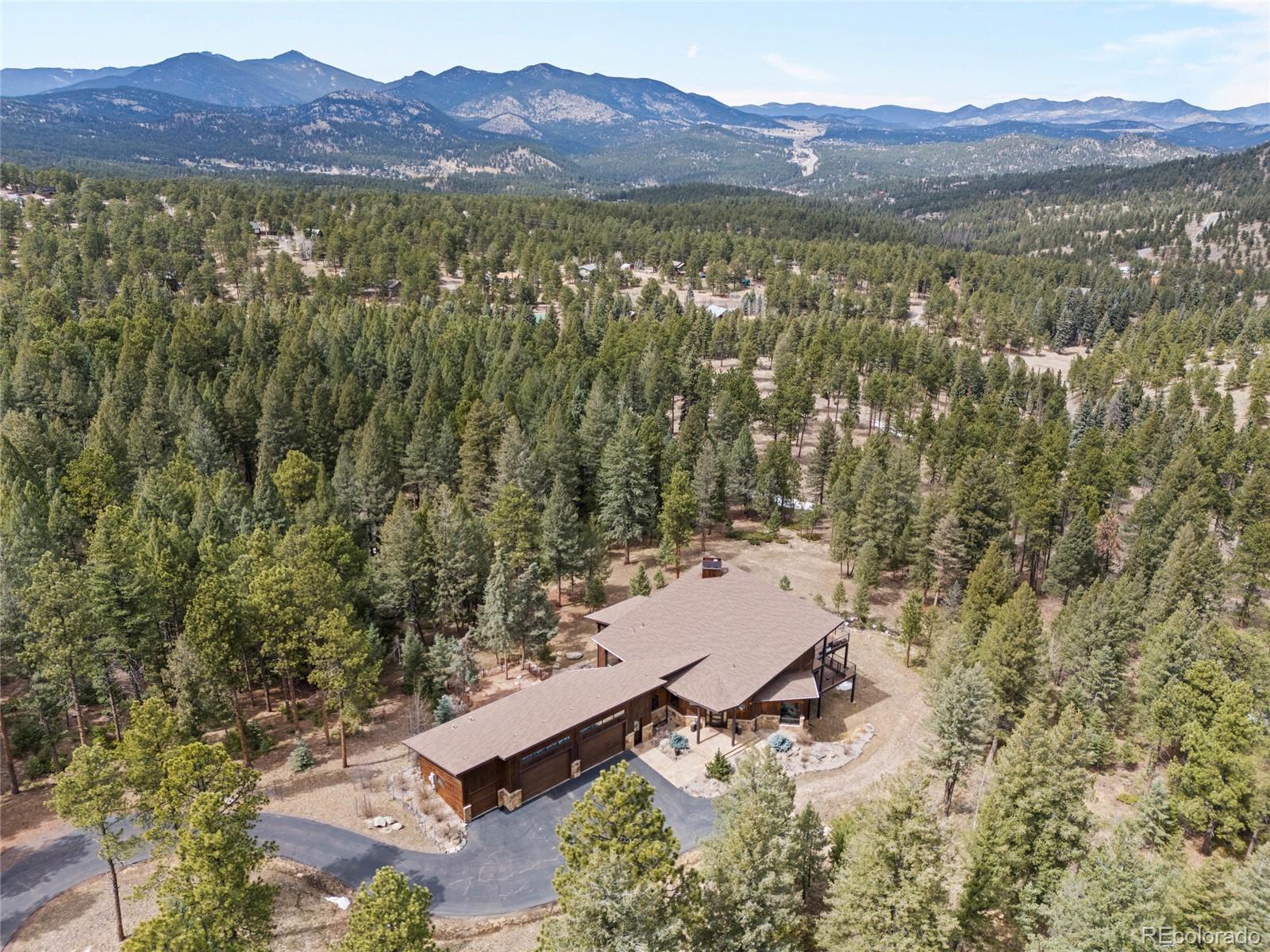 5976 Stone Creek Drive